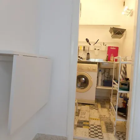 Simple Studio, Chloraka Apartament *